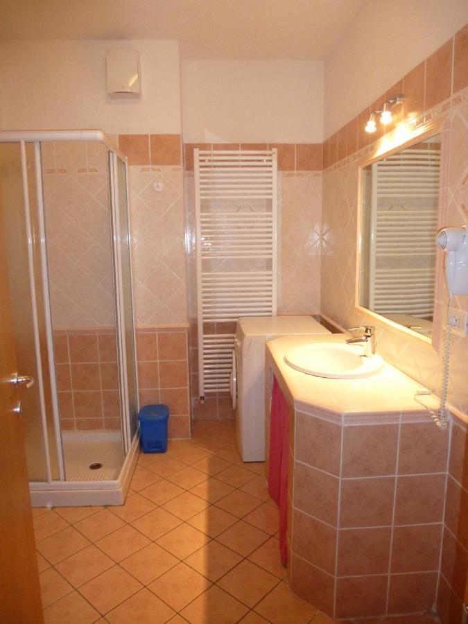 Casa Anita Apartment Tiarno di Sotto Bagian luar foto