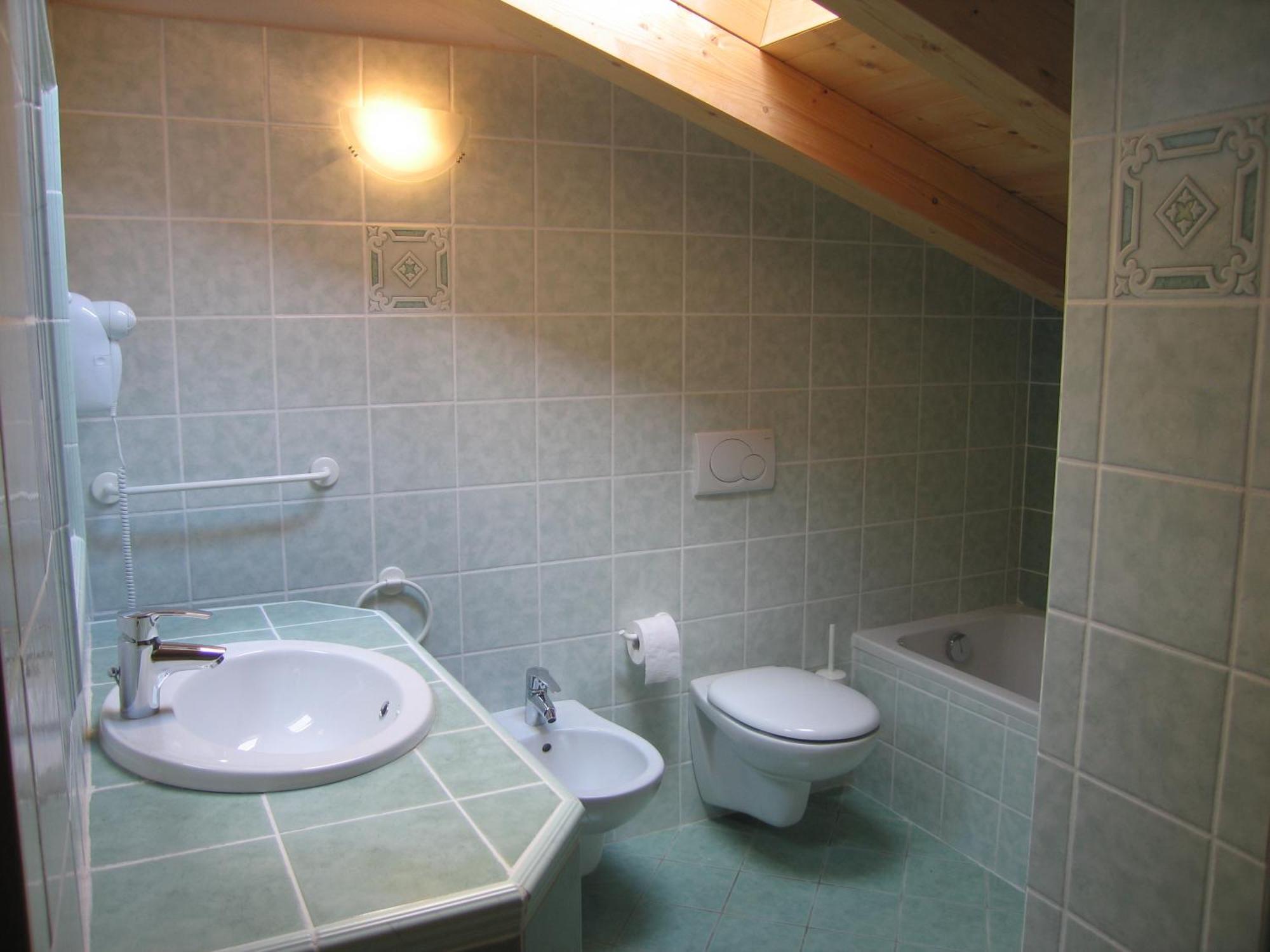 Casa Anita Apartment Tiarno di Sotto Bagian luar foto